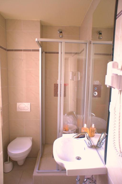 City Hotel מאנהיים מראה חיצוני תמונה