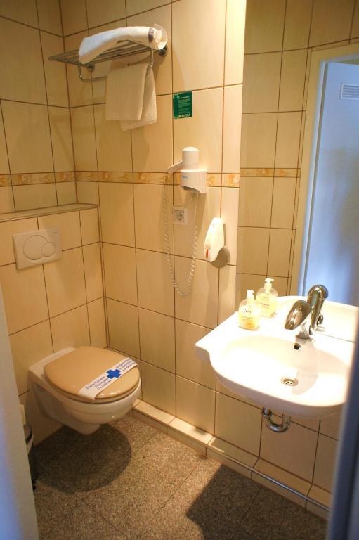 City Hotel מאנהיים מראה חיצוני תמונה
